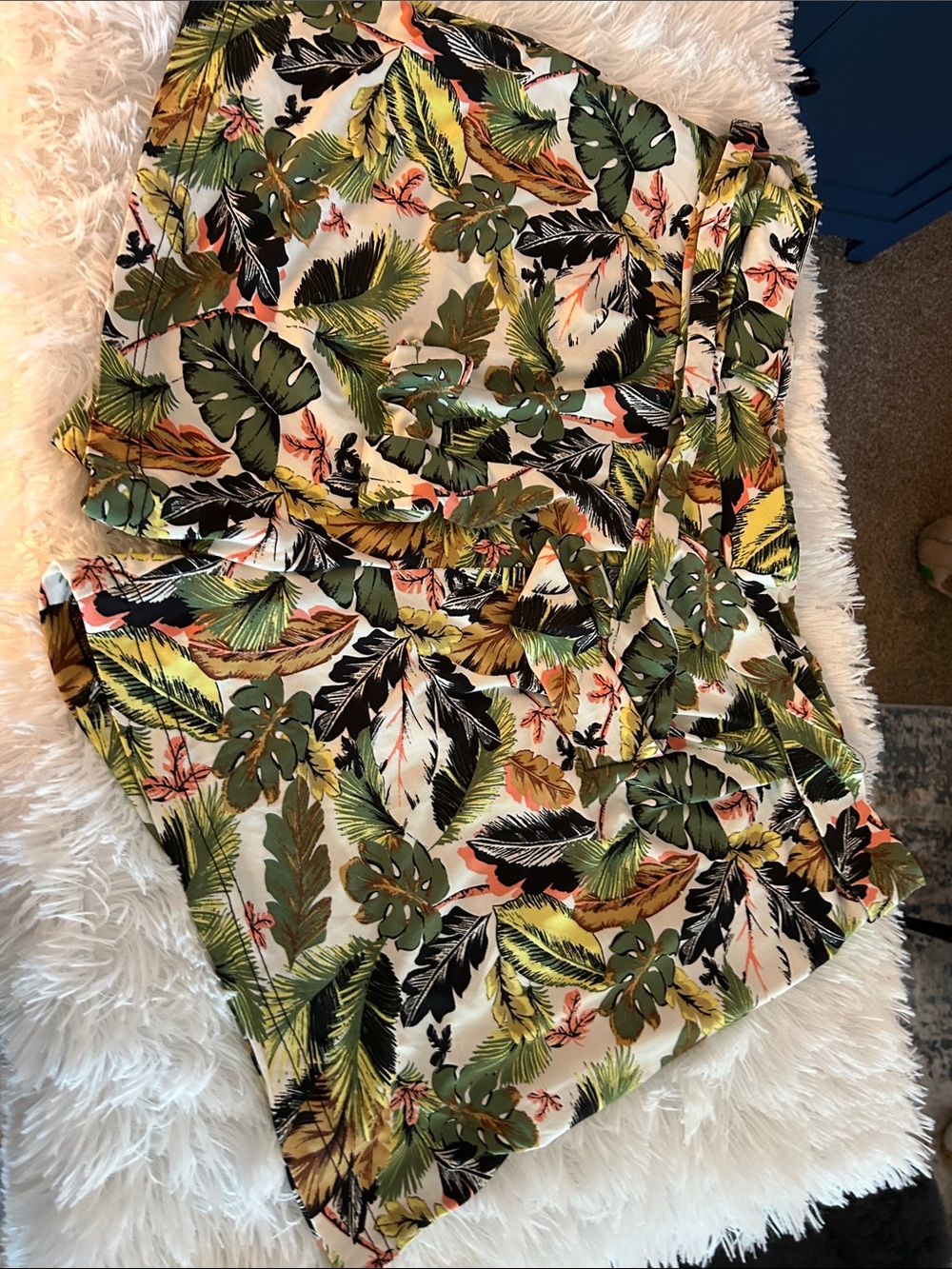 Robert Louis Tropical Leaf Print Women's Shorts in Green, Black, Yellow